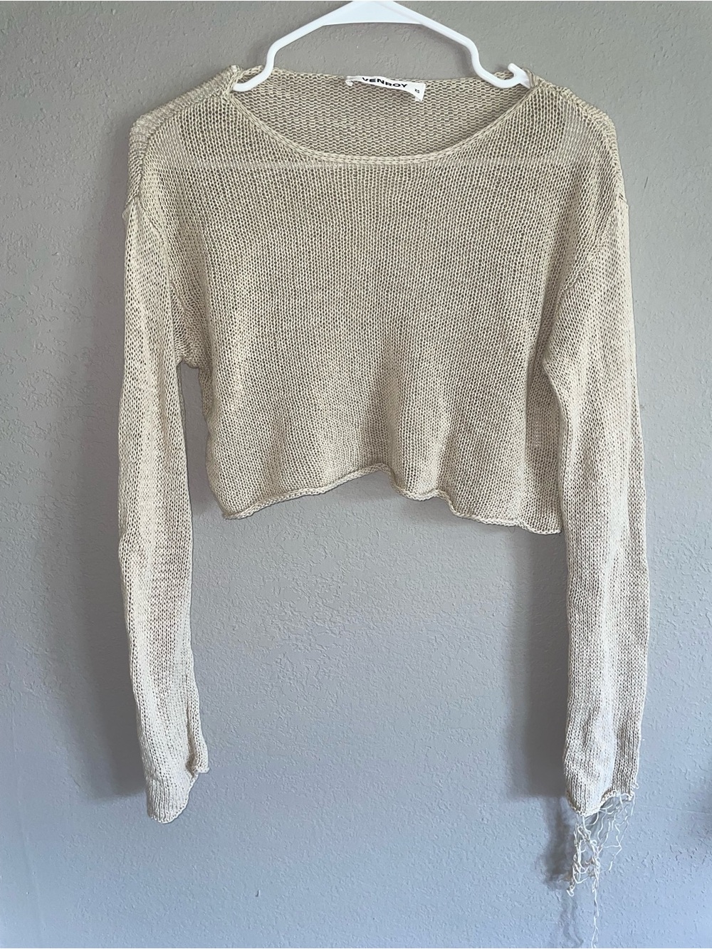 Venroy Cropped Lightweight Knit Sweater - Beige XS